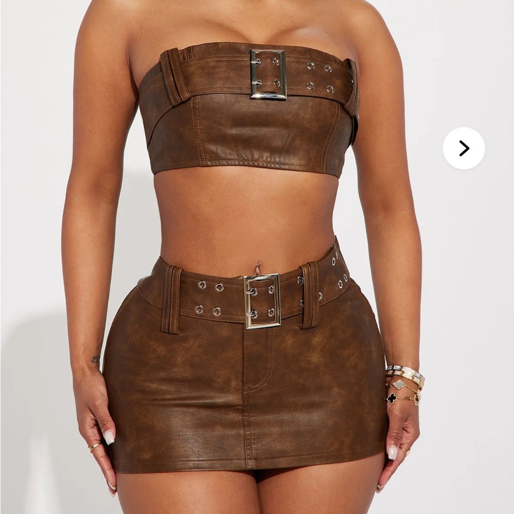 Janisa Faux Leather Tube Set